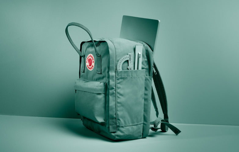 Backpack Classic Fjällräven Kånken – Lightweight Unisex Daypack for School, Work & Travel - Christmas Offer